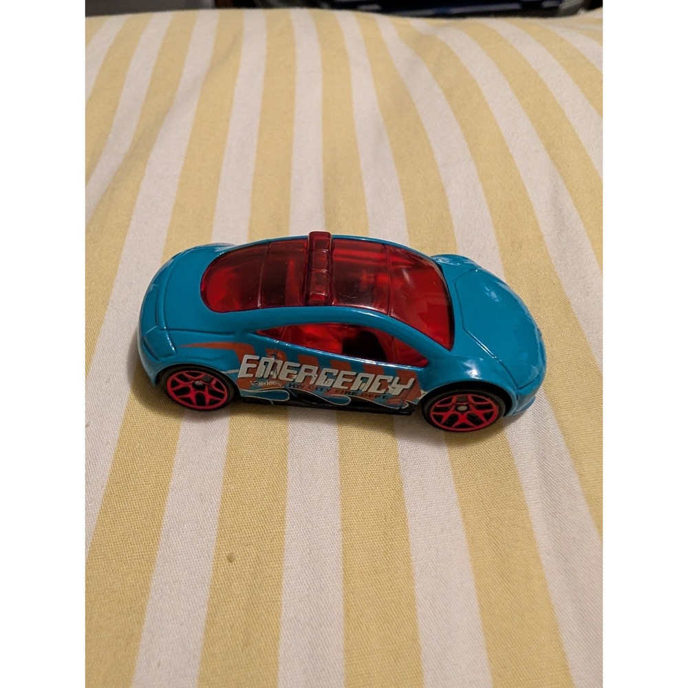 Hot Wheels HW City MITSUBISHI ECLIPSE CONCEPT CAR Emergency Fire Dept - 2014